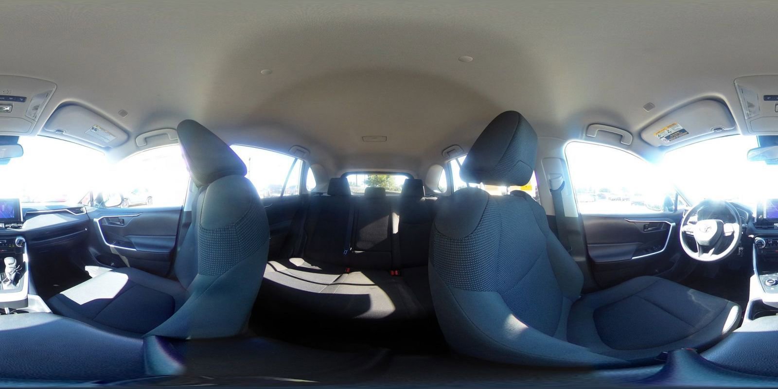 Used 2025 Toyota RAV4 LE image 41