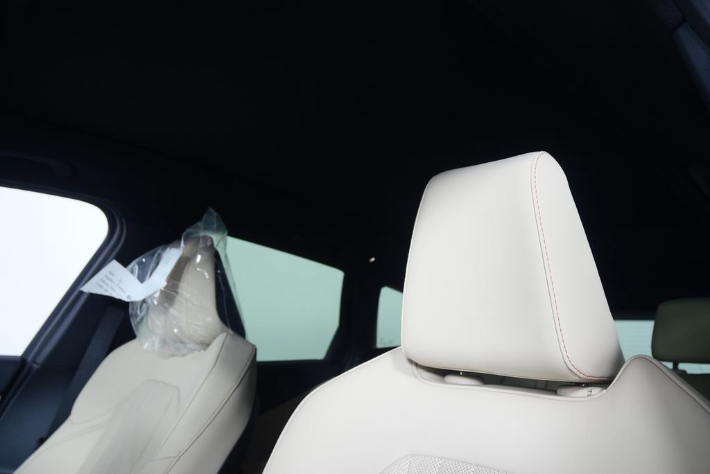 Used 2026 BMW X3 xDrive30 w/ Convenience Package image 11