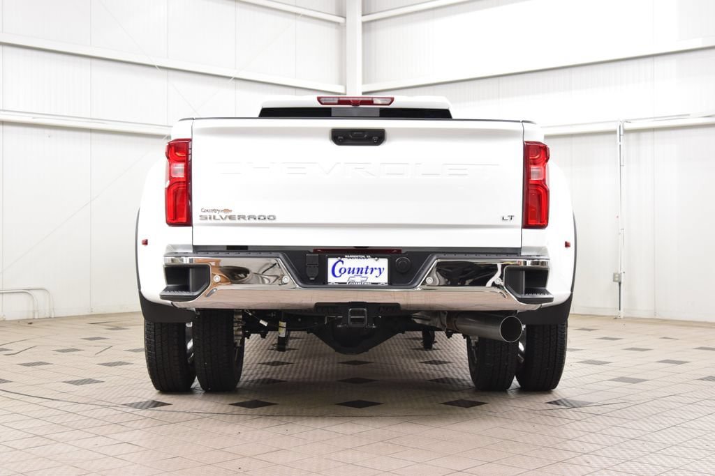 New 2026 Chevrolet Silverado 3500 LT w/ All Star Edition AWD/4WD image 7