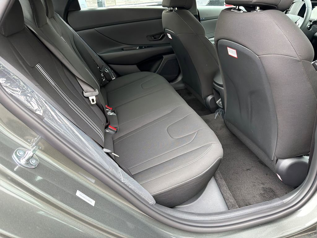 New 2026 Hyundai Elantra Sport FWD image 15