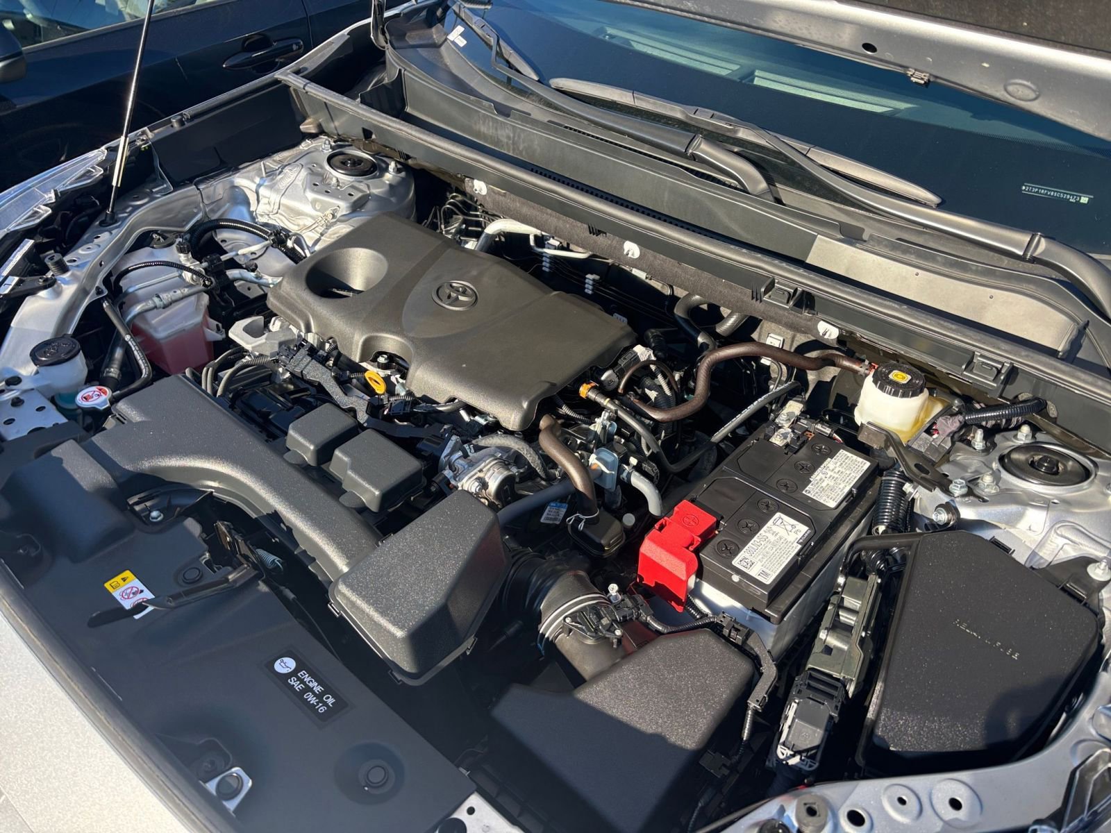 Used 2025 Toyota RAV4 XLE image 30