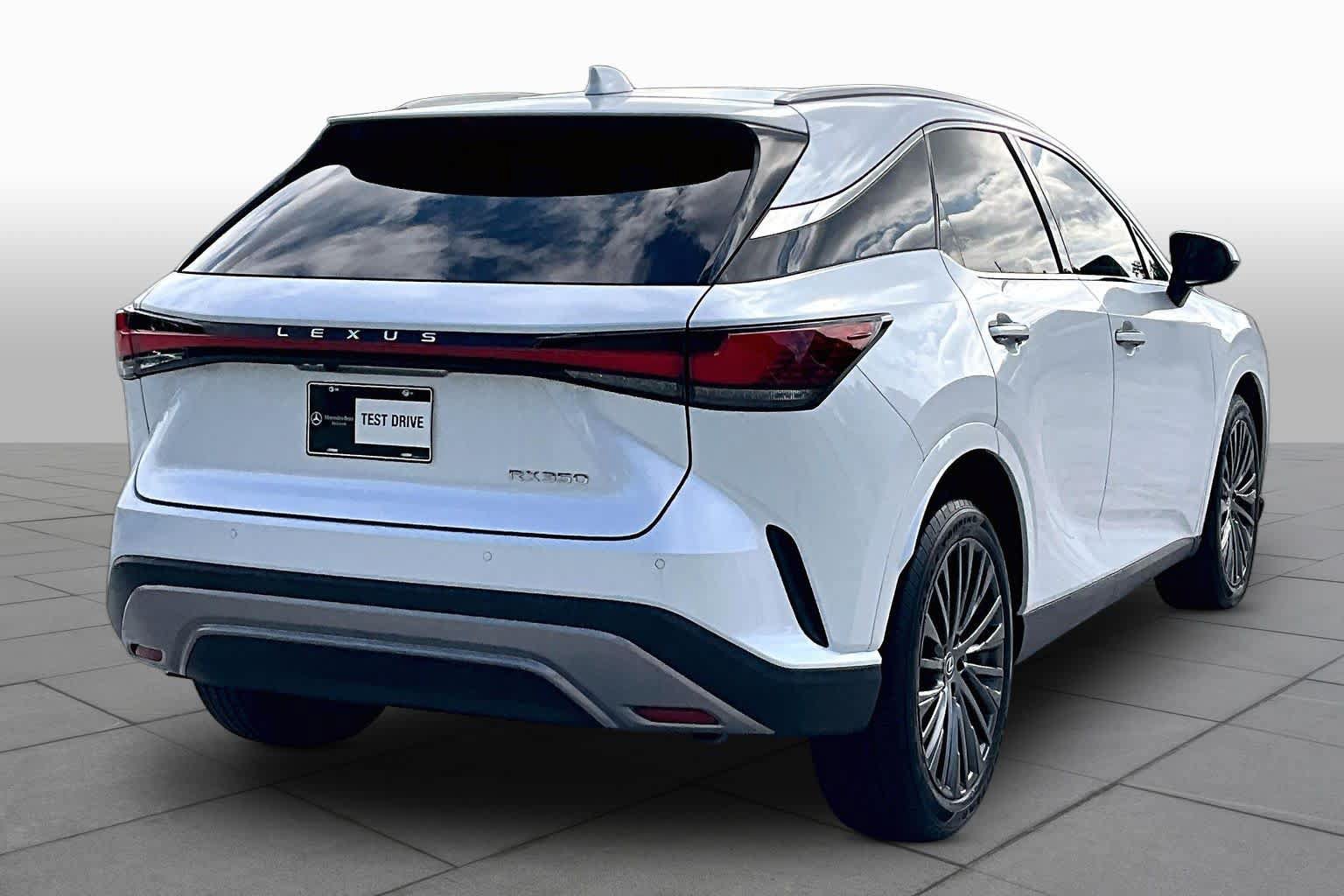 Used 2023 Lexus RX 350 FWD w/ Cold Area Package image 12
