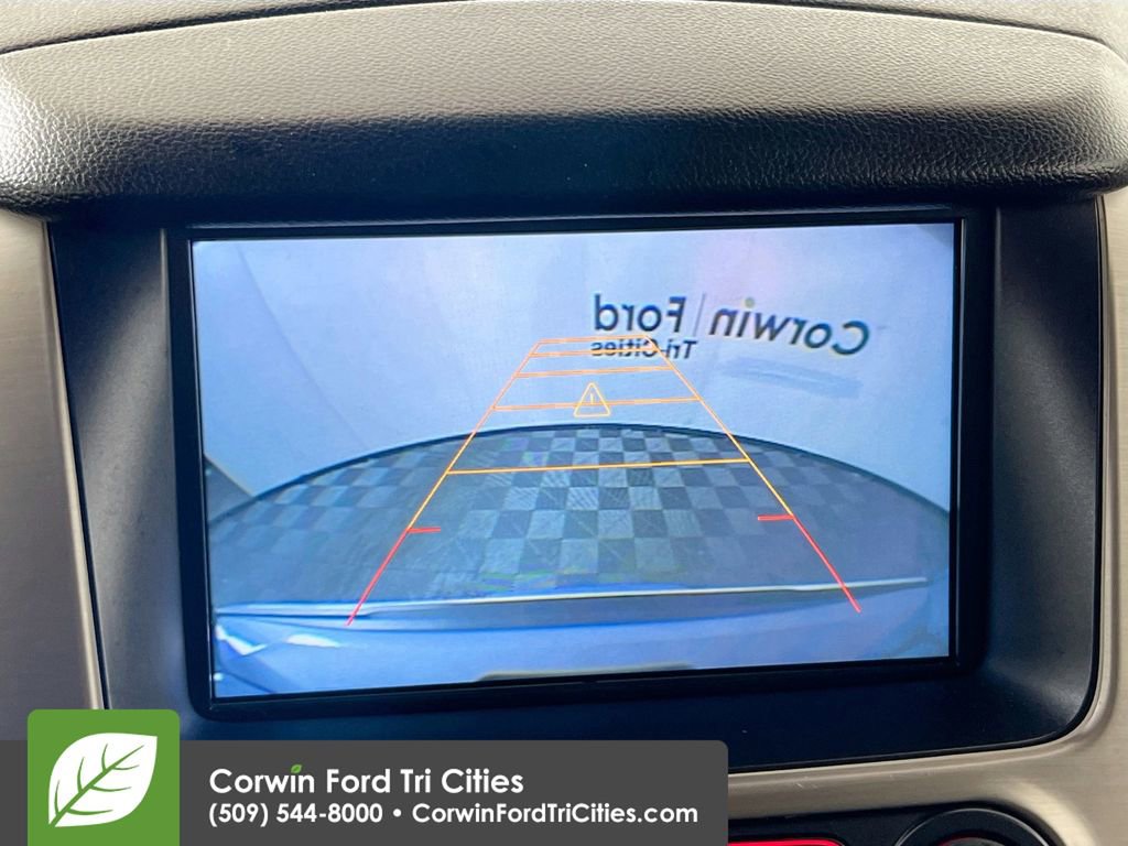 Used 2015 GMC Yukon Denali w/ Premium Package image 23