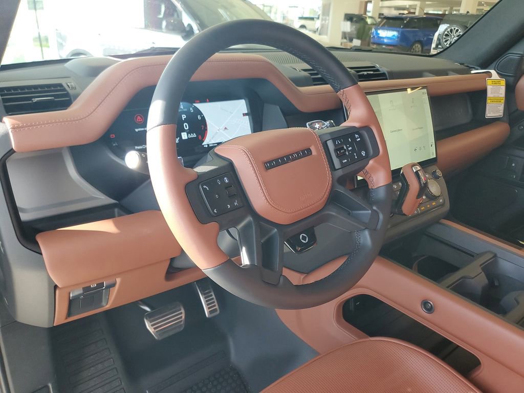 New 2026 Land Rover Defender 110 AWD/4WD image 13