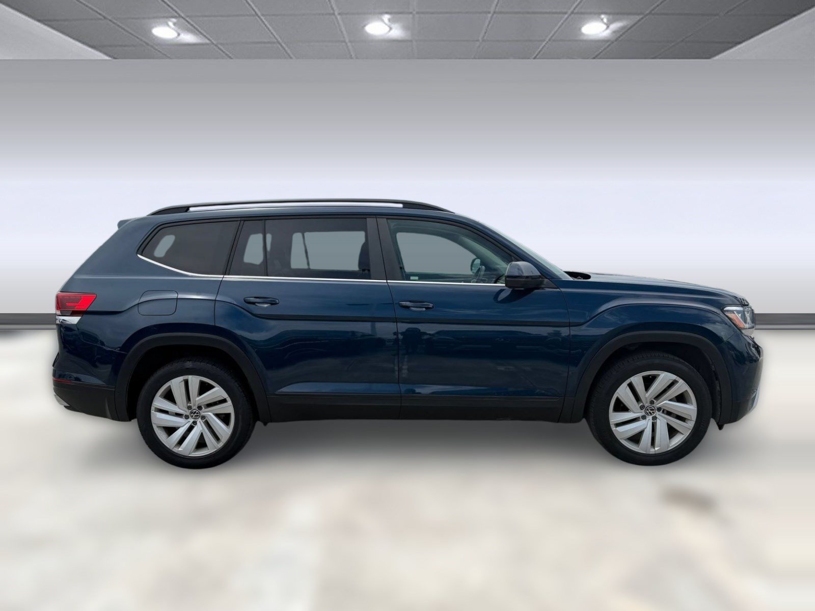 Used 2021 Volkswagen Atlas SE FWD image 8