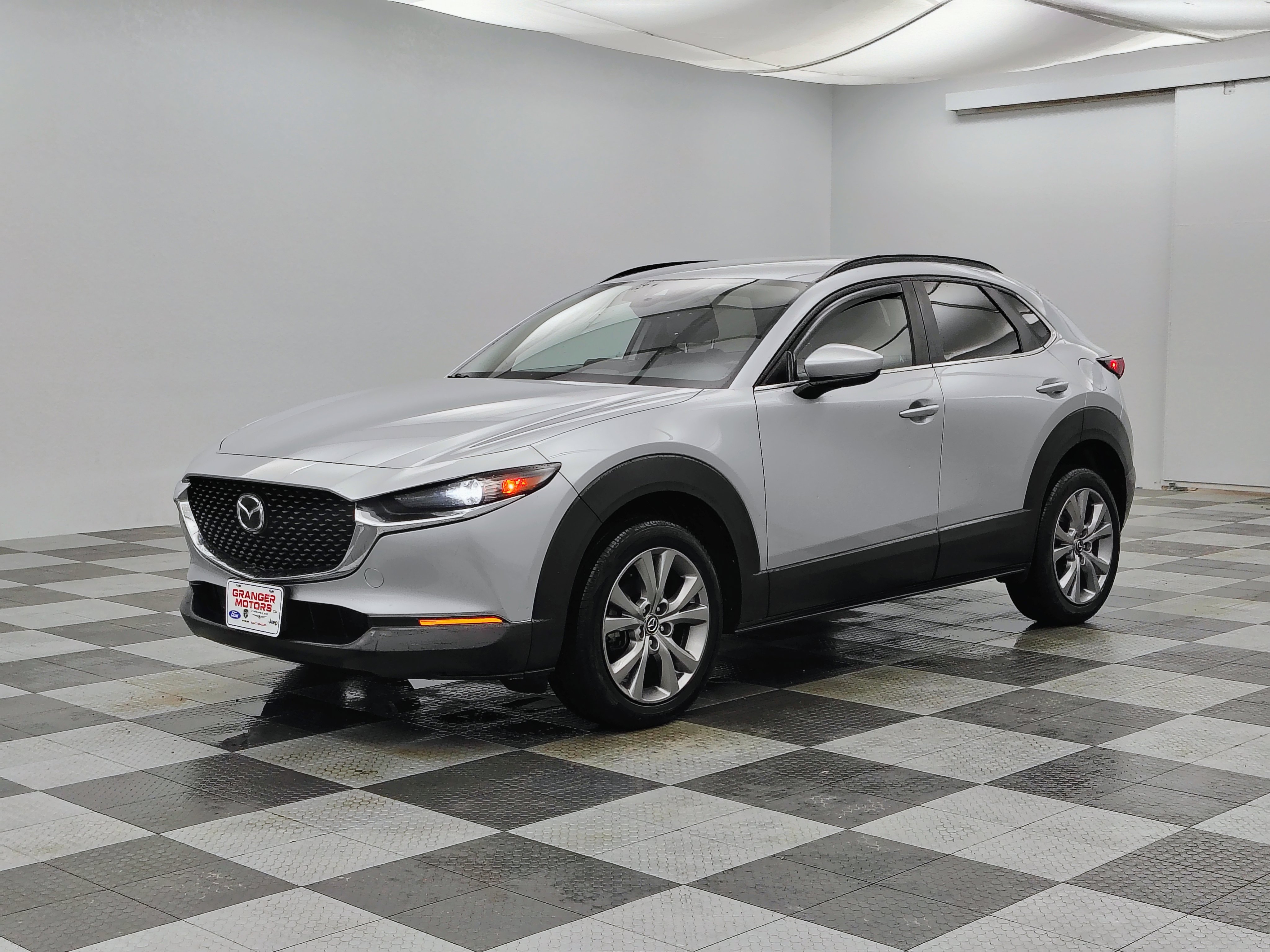 Used 2020 MAZDA CX-30 FWD w/ Select Package image 6