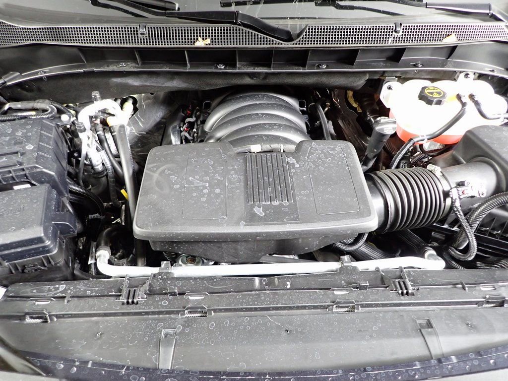 Used 2025 Chevrolet Tahoe Z71 image 11