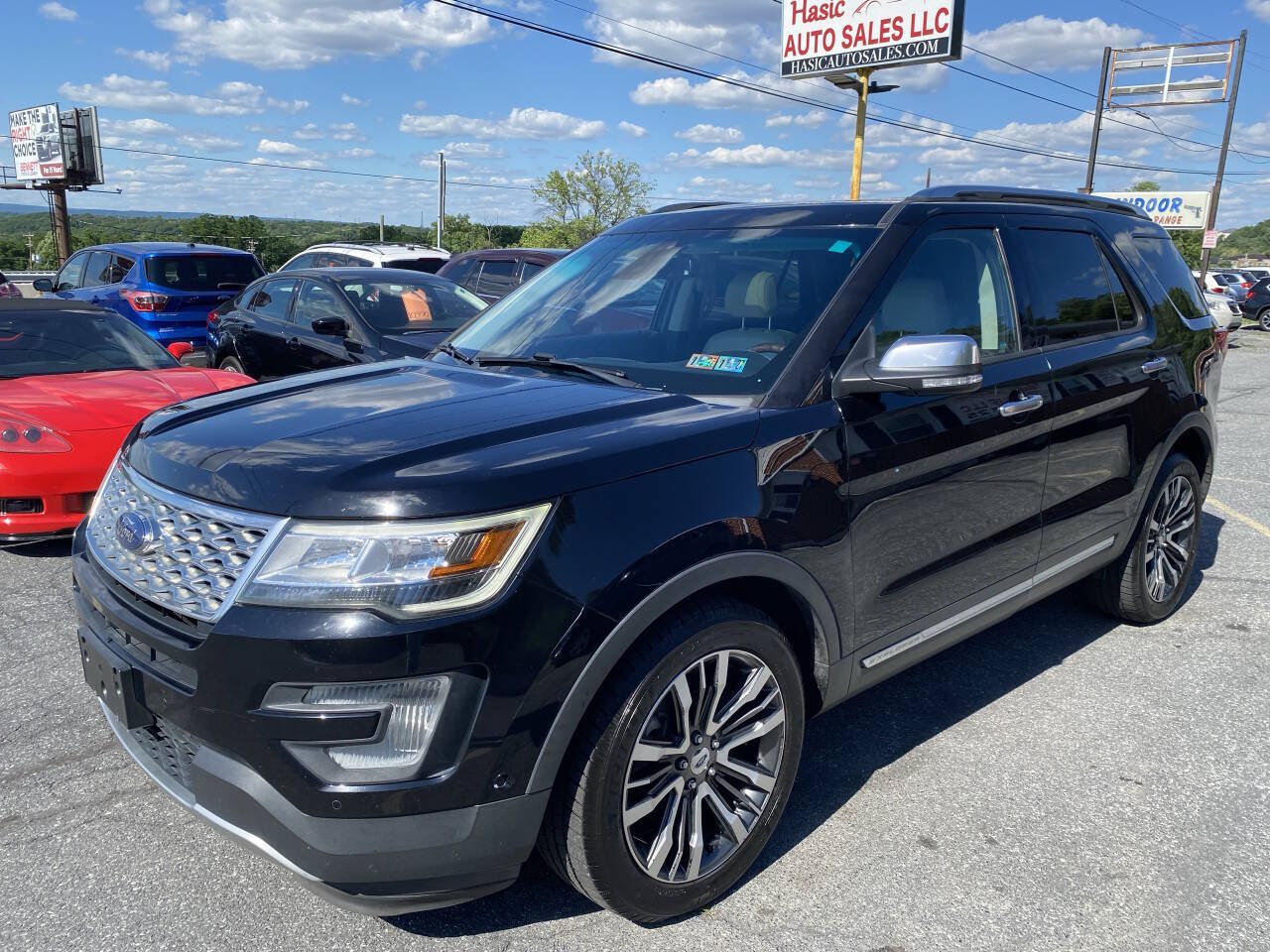 Used 2017 Ford Explorer Platinum AWD/4WD image 1