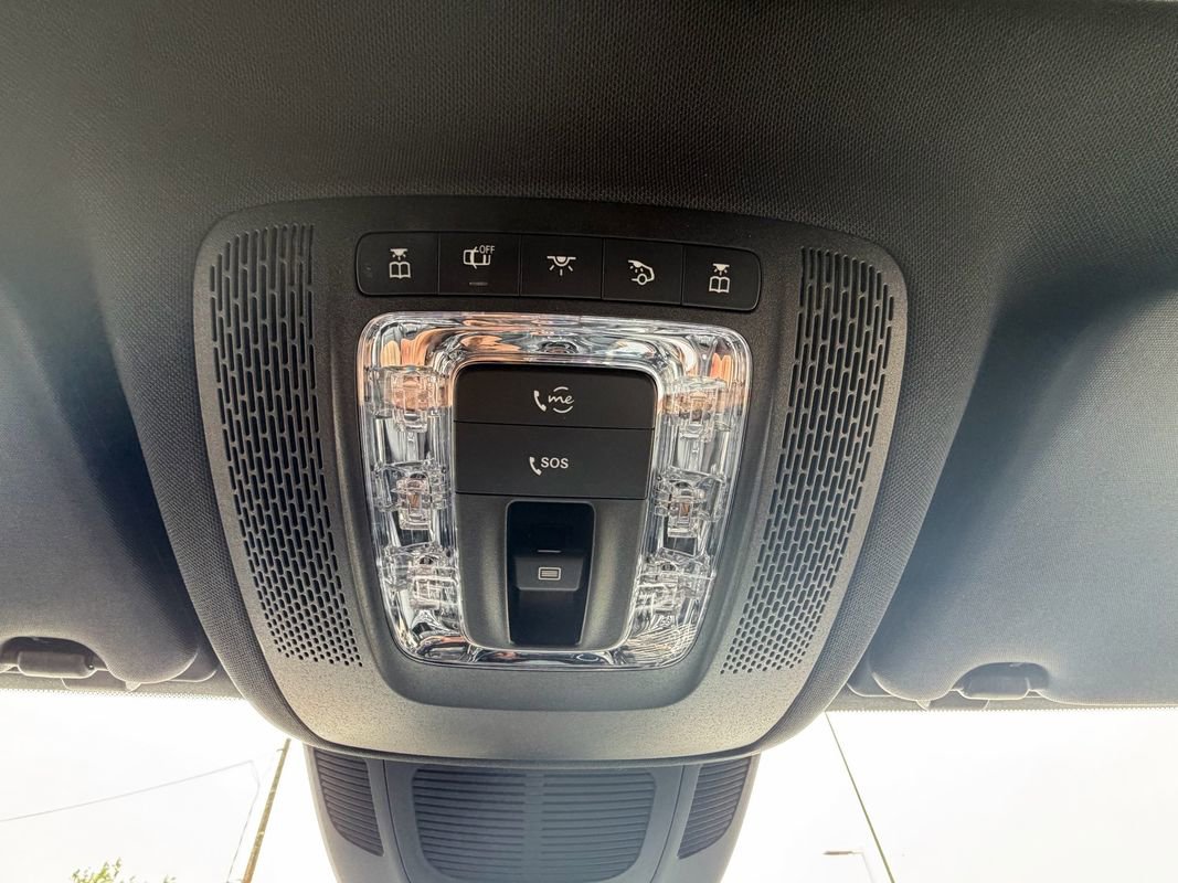 Used 2025 Mercedes-Benz GLE 350 4MATIC image 37
