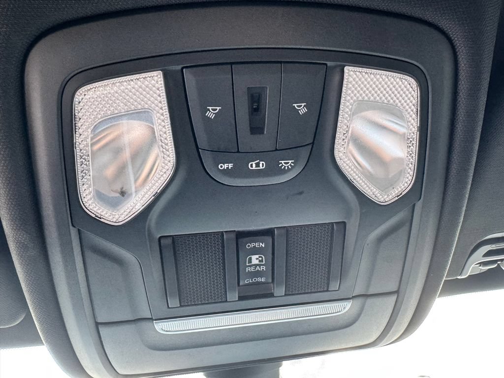 Used 2021 RAM 1500 Big Horn AWD/4WD image 25