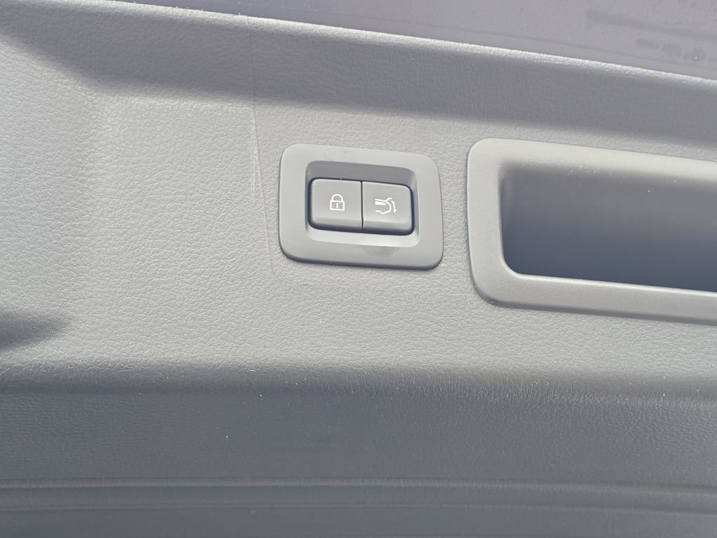 New 2026 MAZDA CX-50 AWD 2.5 Hybrid w/ Cargo Package image 9