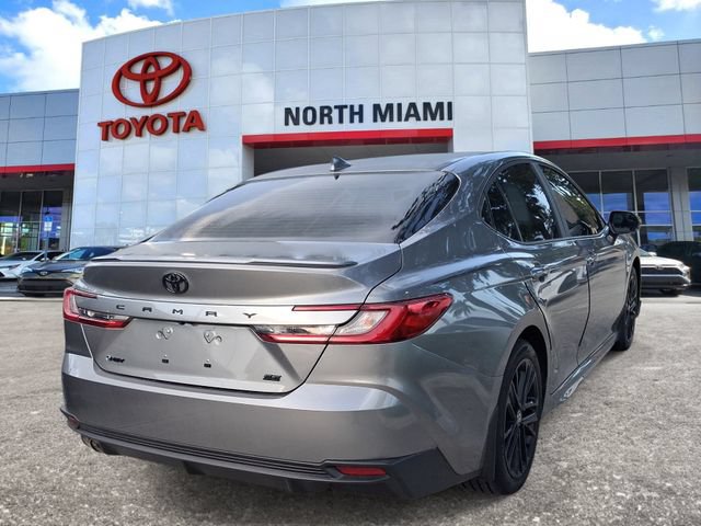 Used 2026 Toyota Camry SE FWD image 4