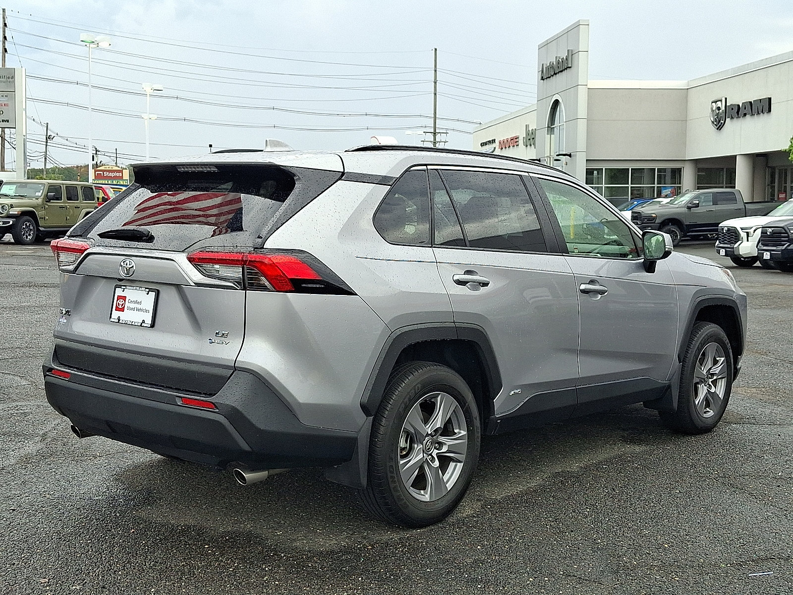 Certified 2025 Toyota RAV4 LE AWD/4WD image 7