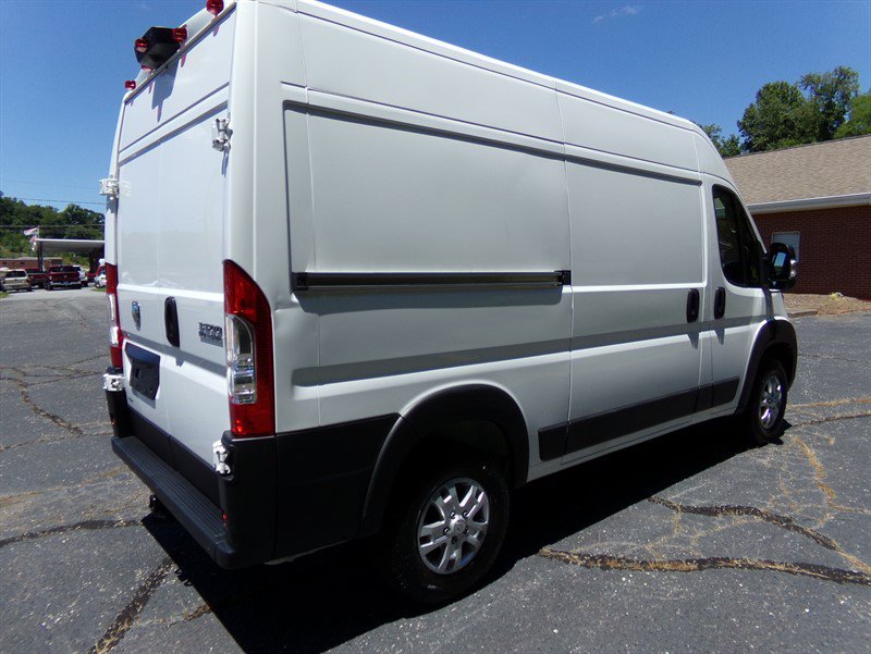 Used 2024 RAM ProMaster 3500 w/ Quick Order Package 22G SLT FWD image 6