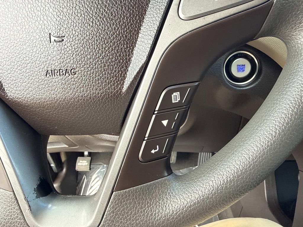 Used 2018 Hyundai Santa Fe Sport w/ 2.4L Value Package 02 image 38