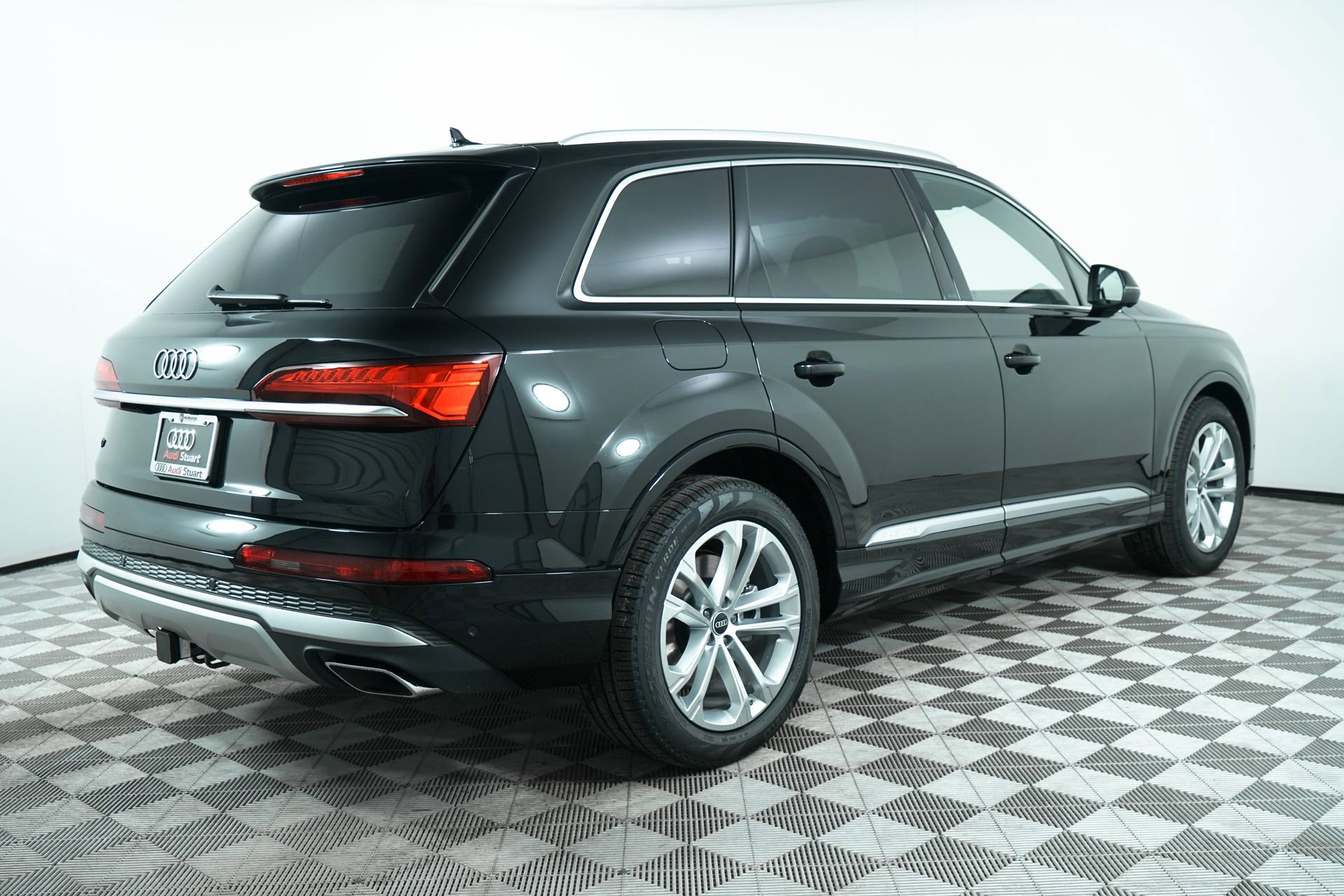 New 2025 Audi Q7 3.0T Prestige image 7