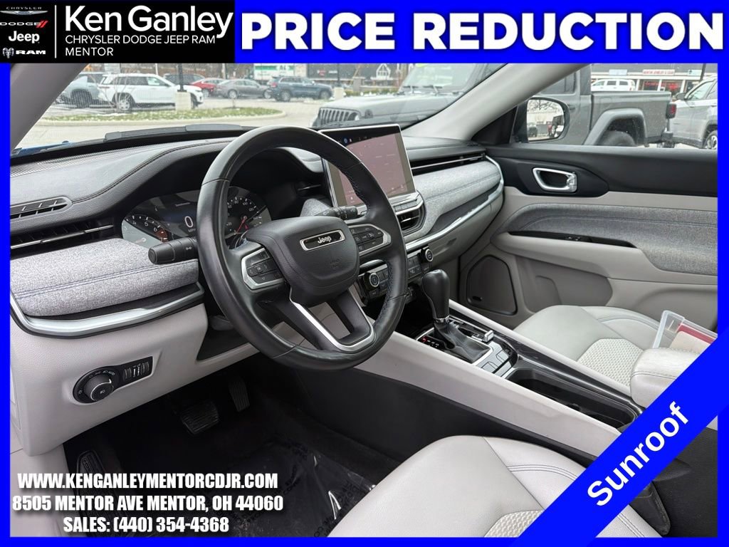 Used 2022 Jeep Compass Latitude w/ Sun and Sound Group image 19