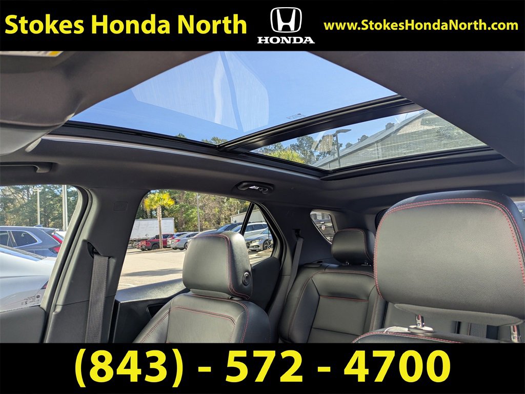 Used 2023 Chevrolet Equinox RS w/ RS Leather Package image 23