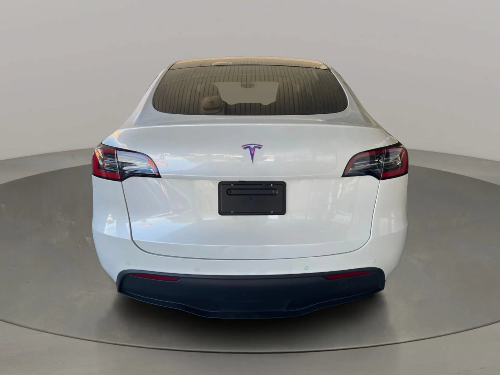 Used 2021 Tesla Model Y Long Range AWD/4WD image 4