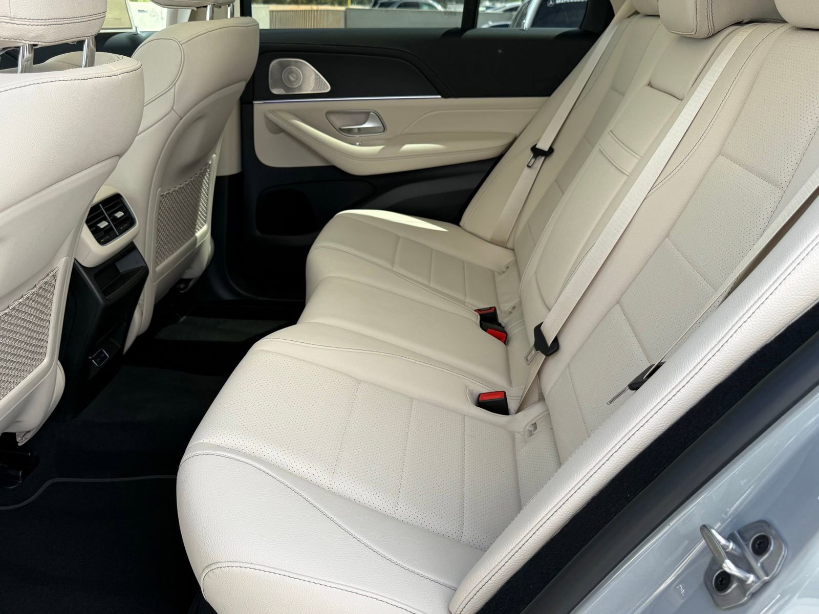 New 2026 Mercedes-Benz GLE 450e 4MATIC image 30