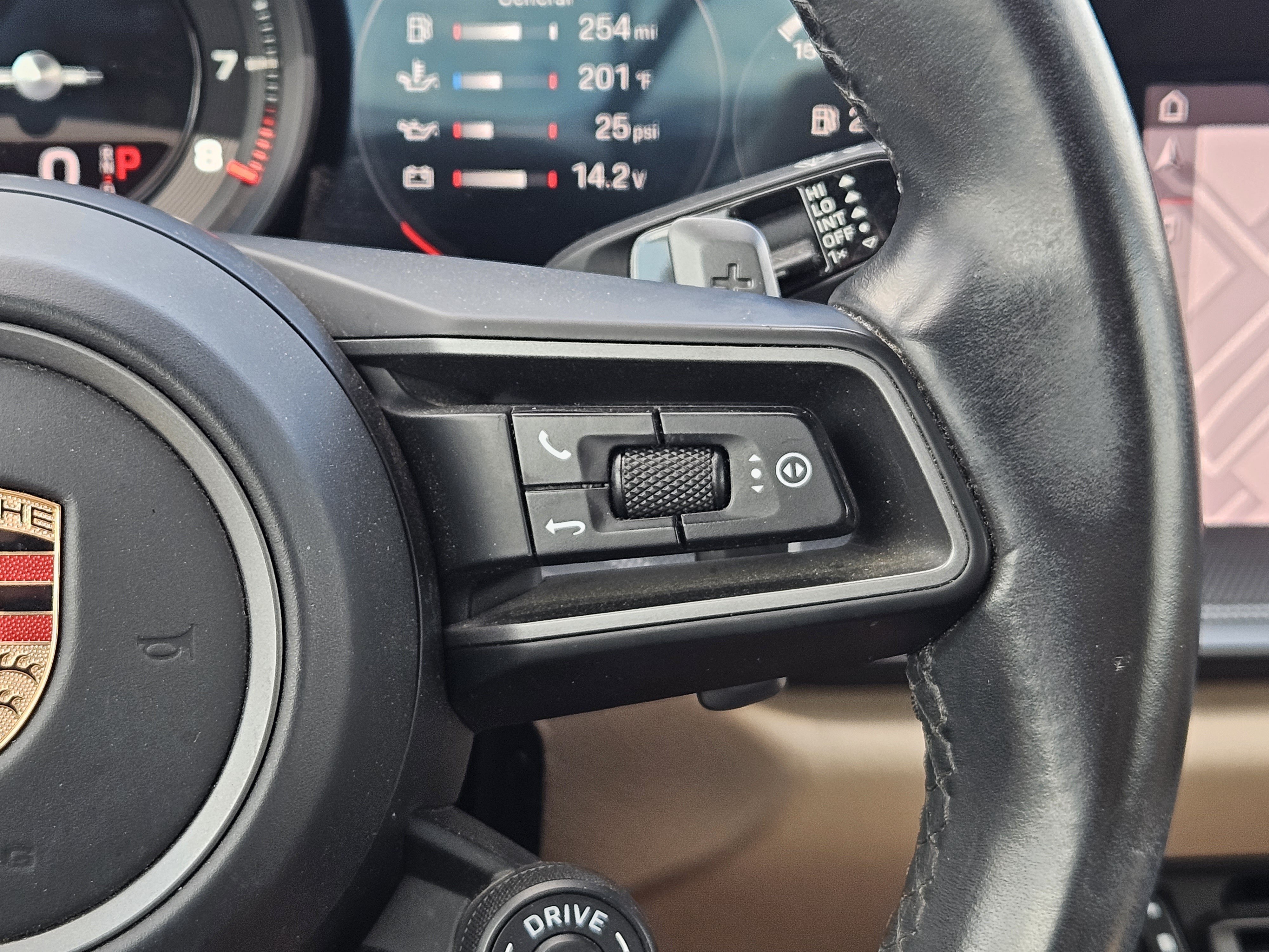 Certified 2020 Porsche 911 Carrera 4S AWD/4WD image 28