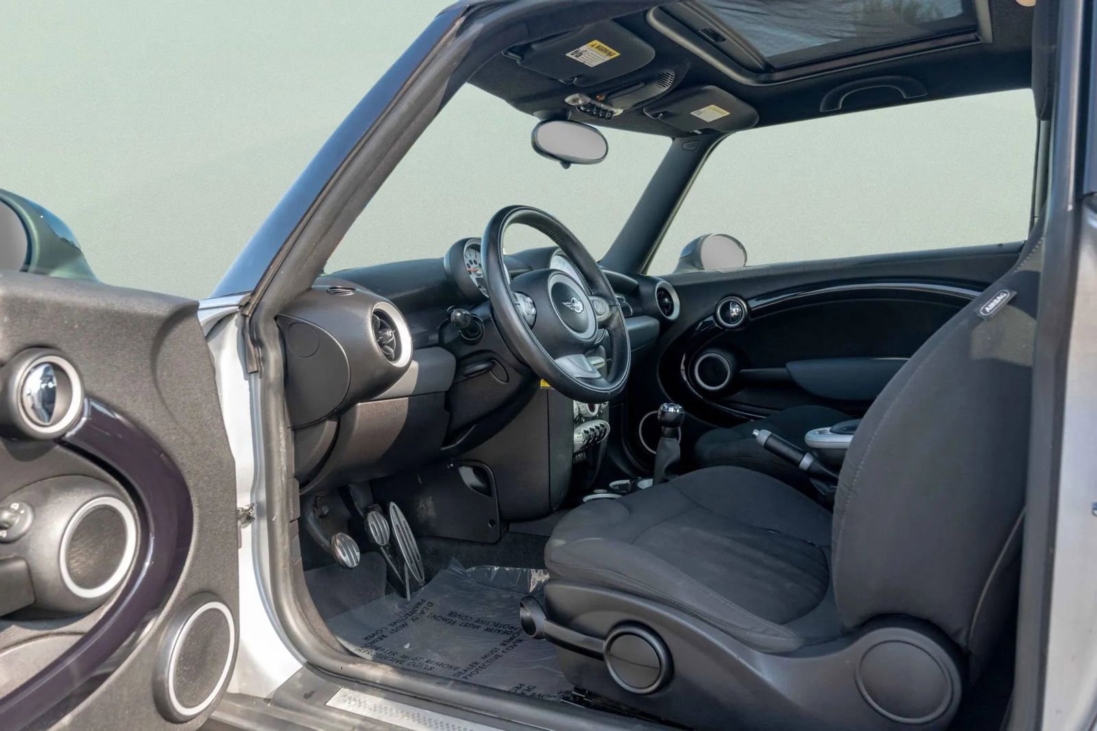 Used 2009 MINI Cooper S image 19