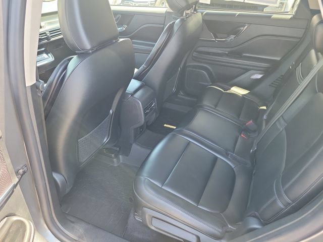 Used 2025 Lincoln Corsair FWD image 16