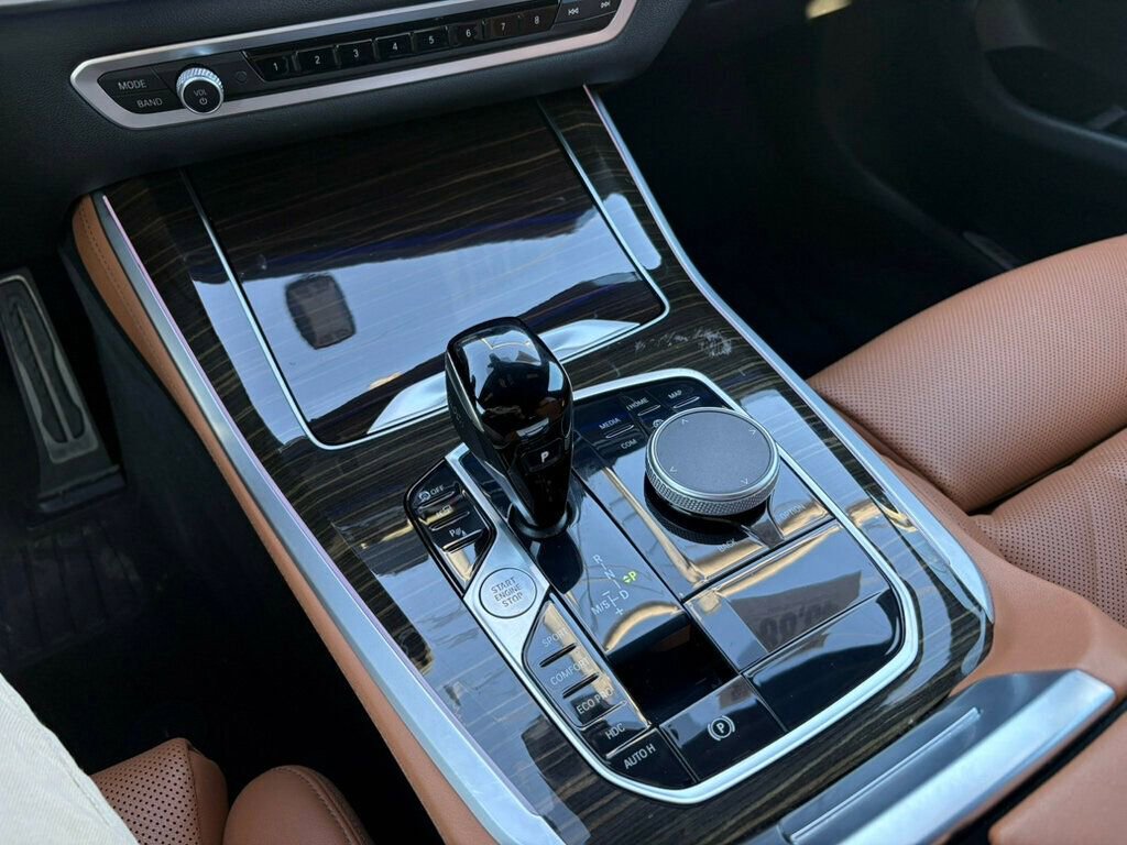 Used 2023 BMW X5 xDrive40i w/ M Sport Package image 38