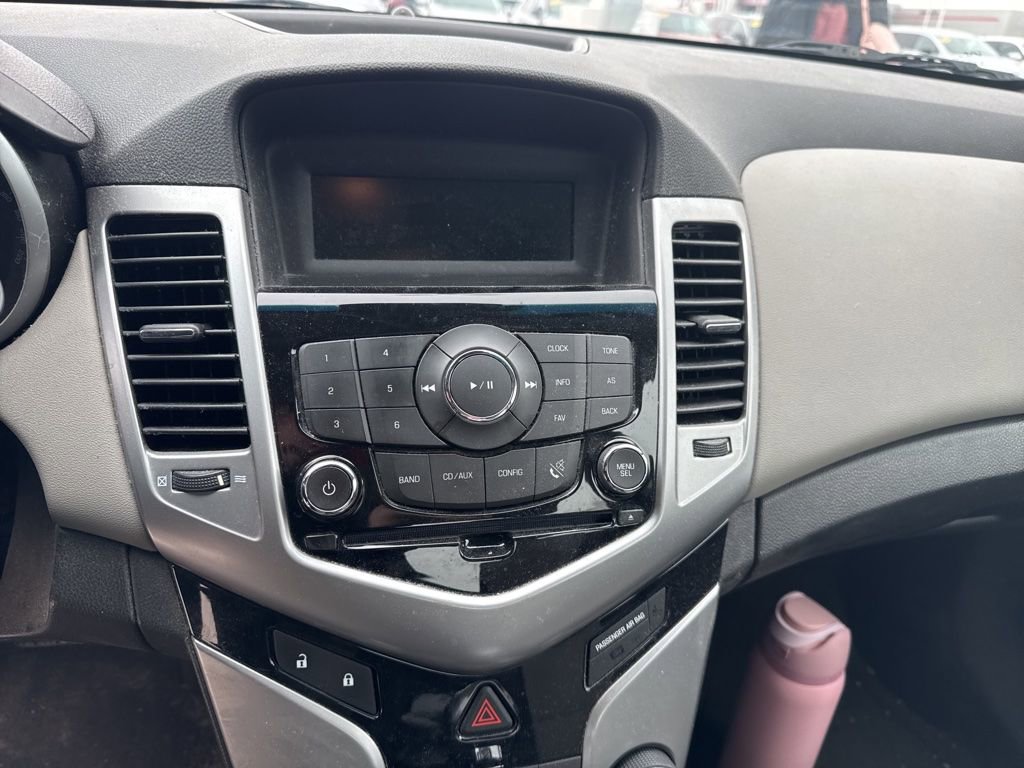 Used 2012 Chevrolet Cruze LS w/ Connectivity Package image 11