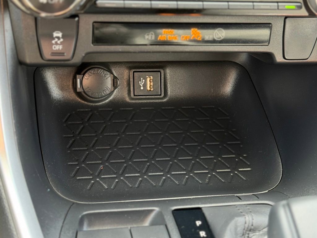 Certified 2023 Toyota RAV4 XLE w/ Convenience Package AWD/4WD image 18