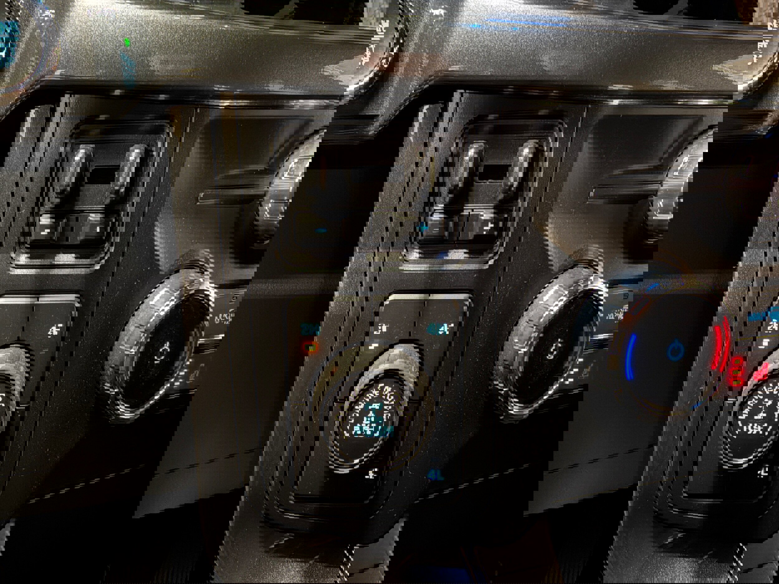 Certified 2022 Ford F150 XLT w/ Equipment Group 302A High image 20