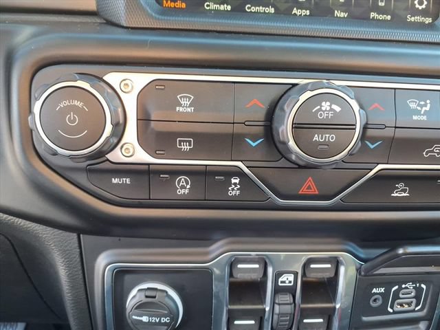 Used 2022 Jeep Wrangler Unlimited Sport AWD/4WD image 14