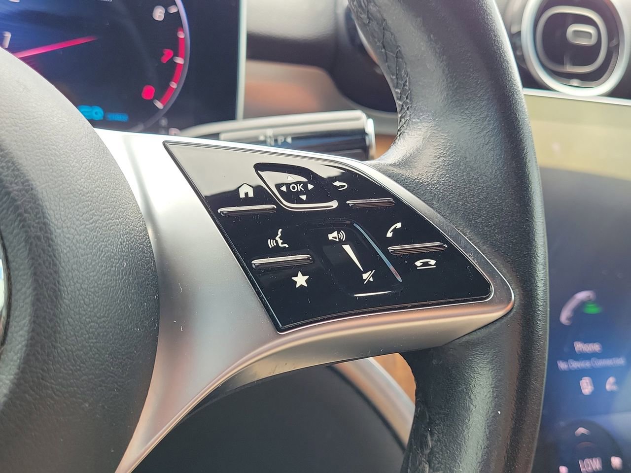 Certified 2022 Mercedes-Benz C 300 Sedan image 31