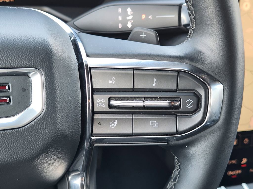 Certified 2025 GMC Acadia Elevation image 32