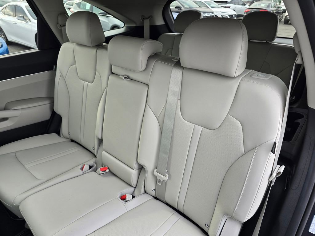 New 2026 Kia Sorento S AWD/4WD image 18