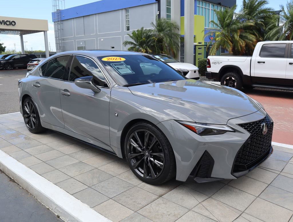 Used 2024 Lexus IS 300 F Sport image 3