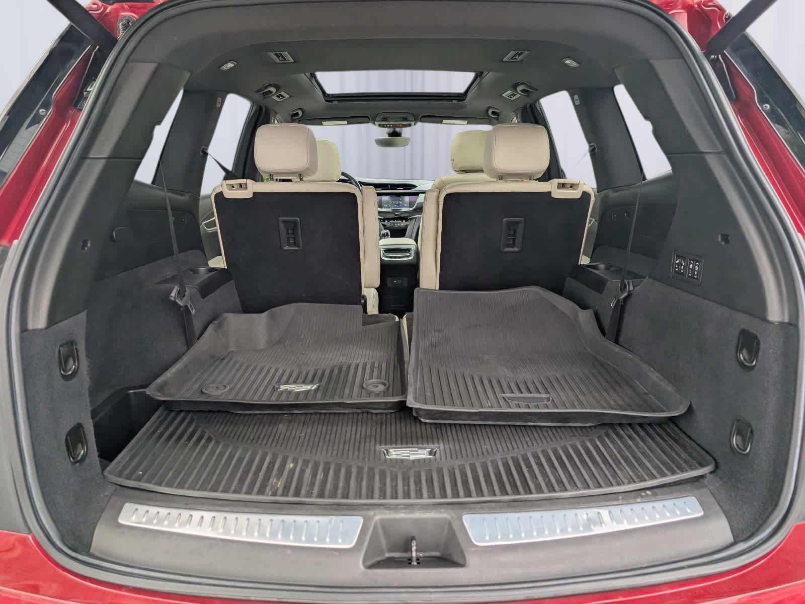 Used 2020 Cadillac XT6 Sport AWD/4WD image 11