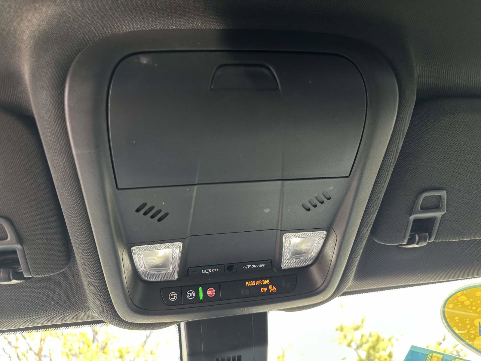 Used 2022 Chevrolet Equinox RS image 32