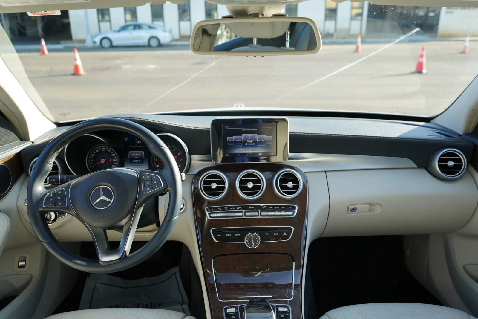 Used 2015 Mercedes-Benz C 300 Sedan image 13