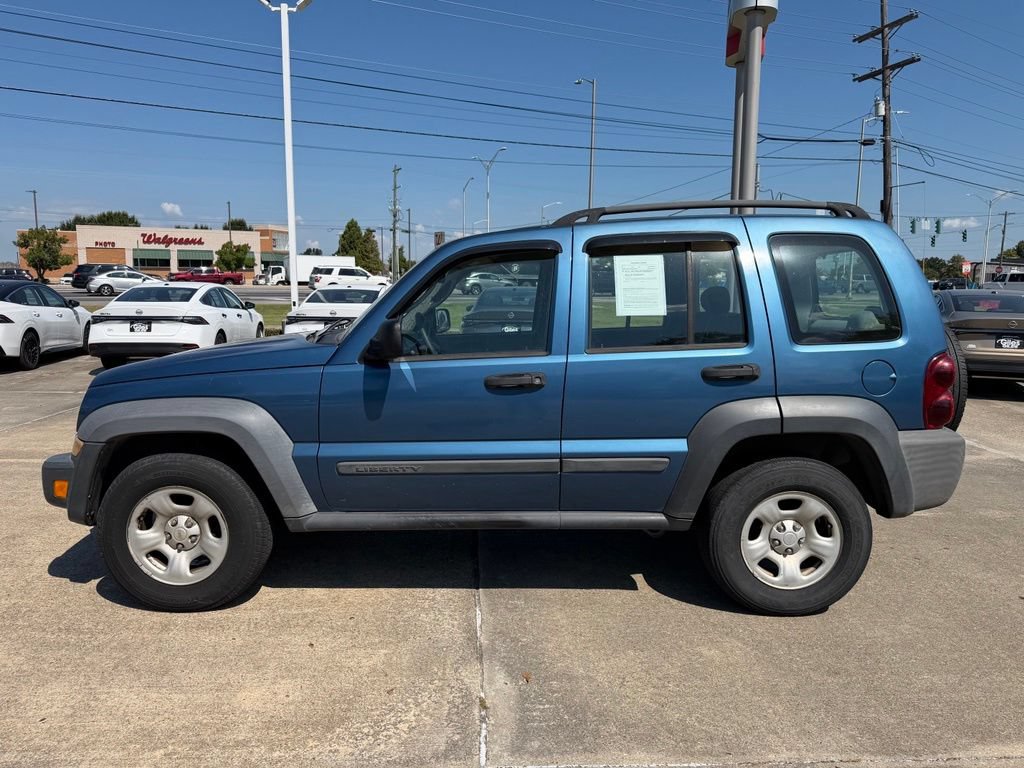 Used 2006 Jeep Liberty Sport AWD/4WD image 2