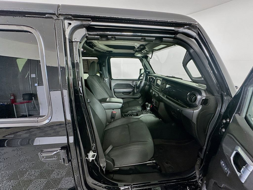 Used 2023 Jeep Wrangler Unlimited Sport AWD/4WD image 26