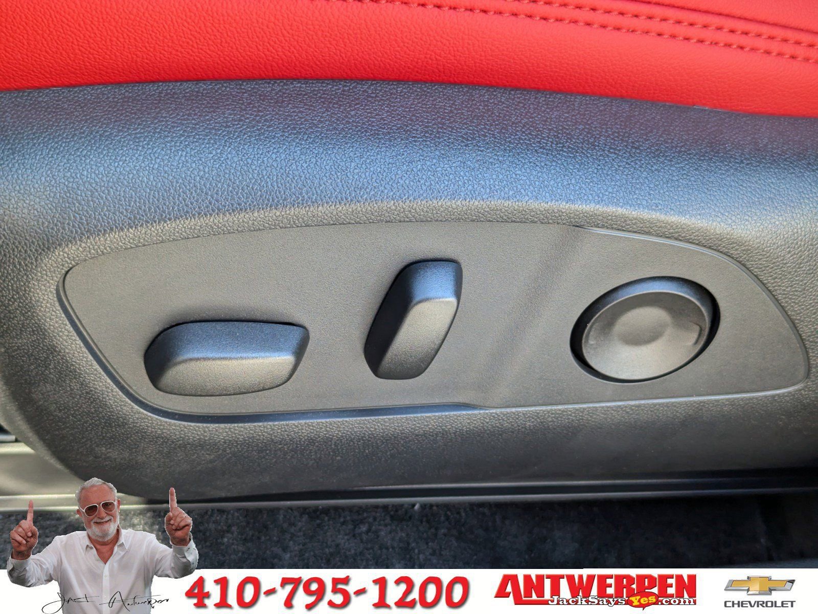 New 2024 Chevrolet Blazer EV RS image 22