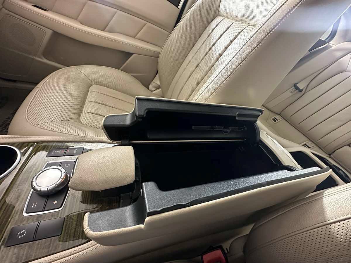 Used 2015 Mercedes-Benz CLS 400 image 40