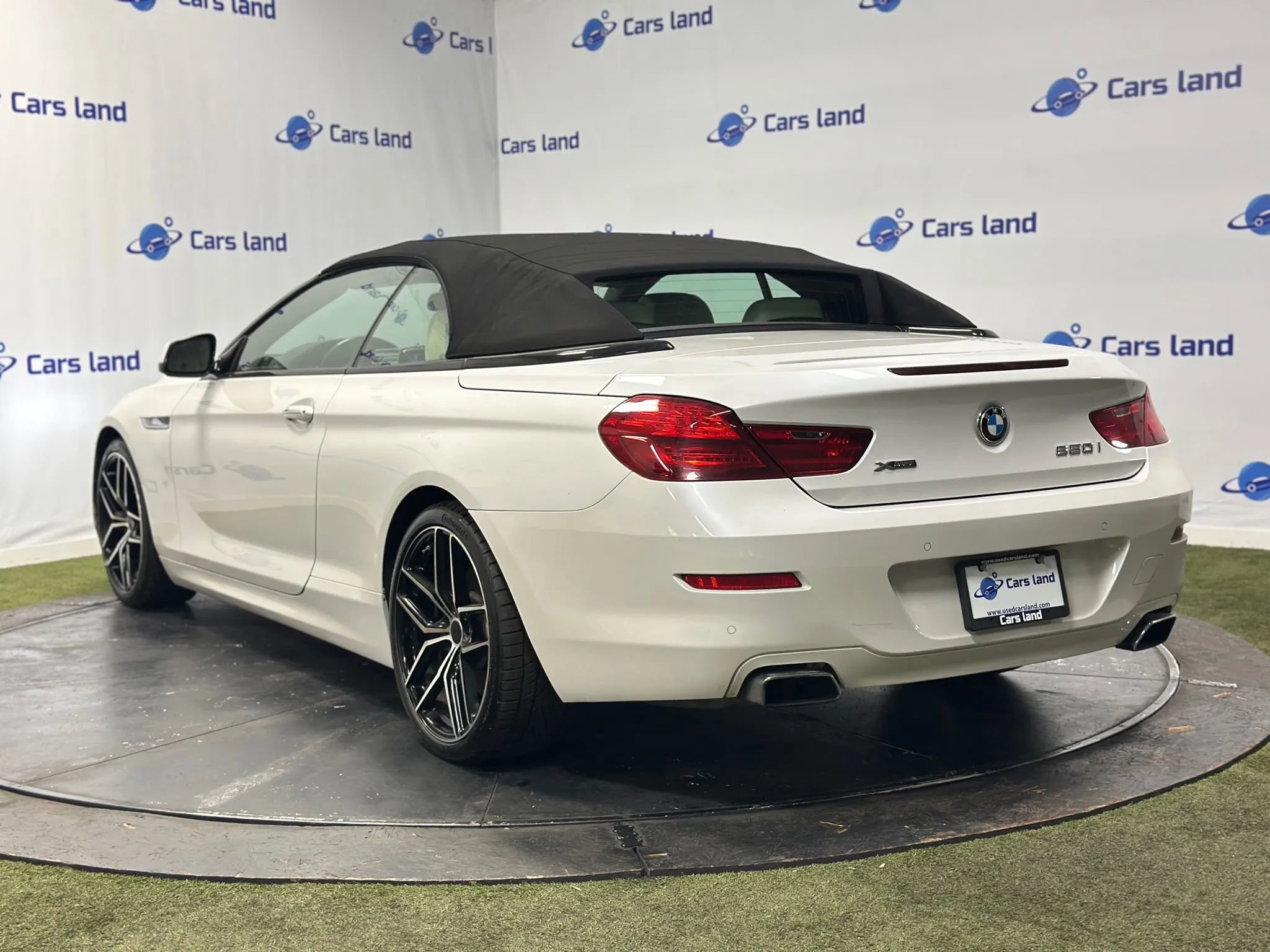 Used 2013 BMW 650i xDrive Convertible image 4