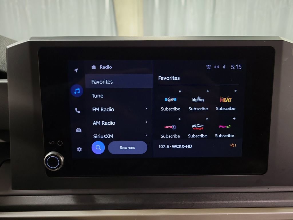 Used 2025 Toyota Tacoma SR image 17