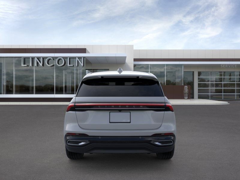 New 2026 Lincoln Nautilus Premier AWD/4WD image 5