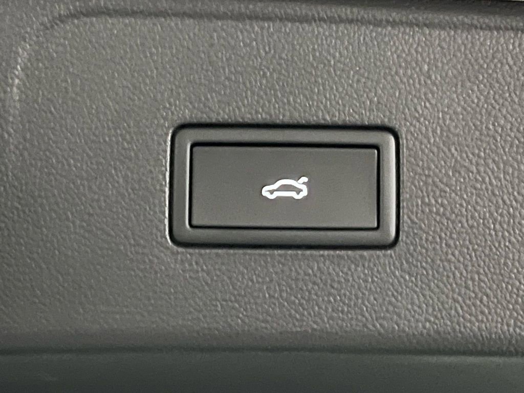 New 2026 Volkswagen Atlas SEL image 41