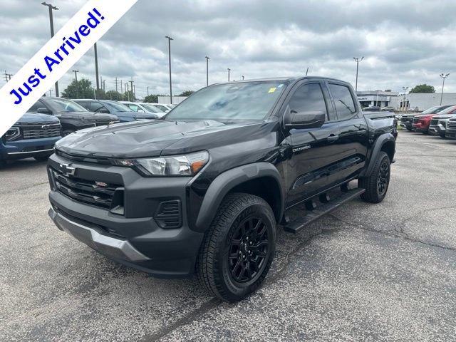 Used 2024 Chevrolet Colorado Trail Boss w/ Advanced Trailering Package AWD/4WD image 7