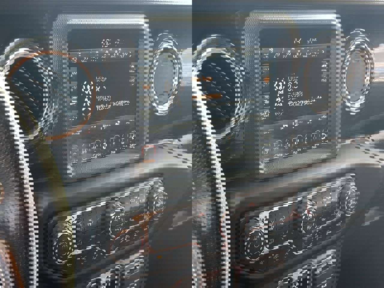 Used 2022 Jeep Wrangler Unlimited Rubicon w/ Xtreme Recon 35" Tire Package image 5