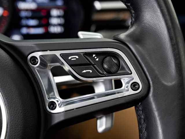 Certified 2021 Porsche Macan AWD/4WD image 15